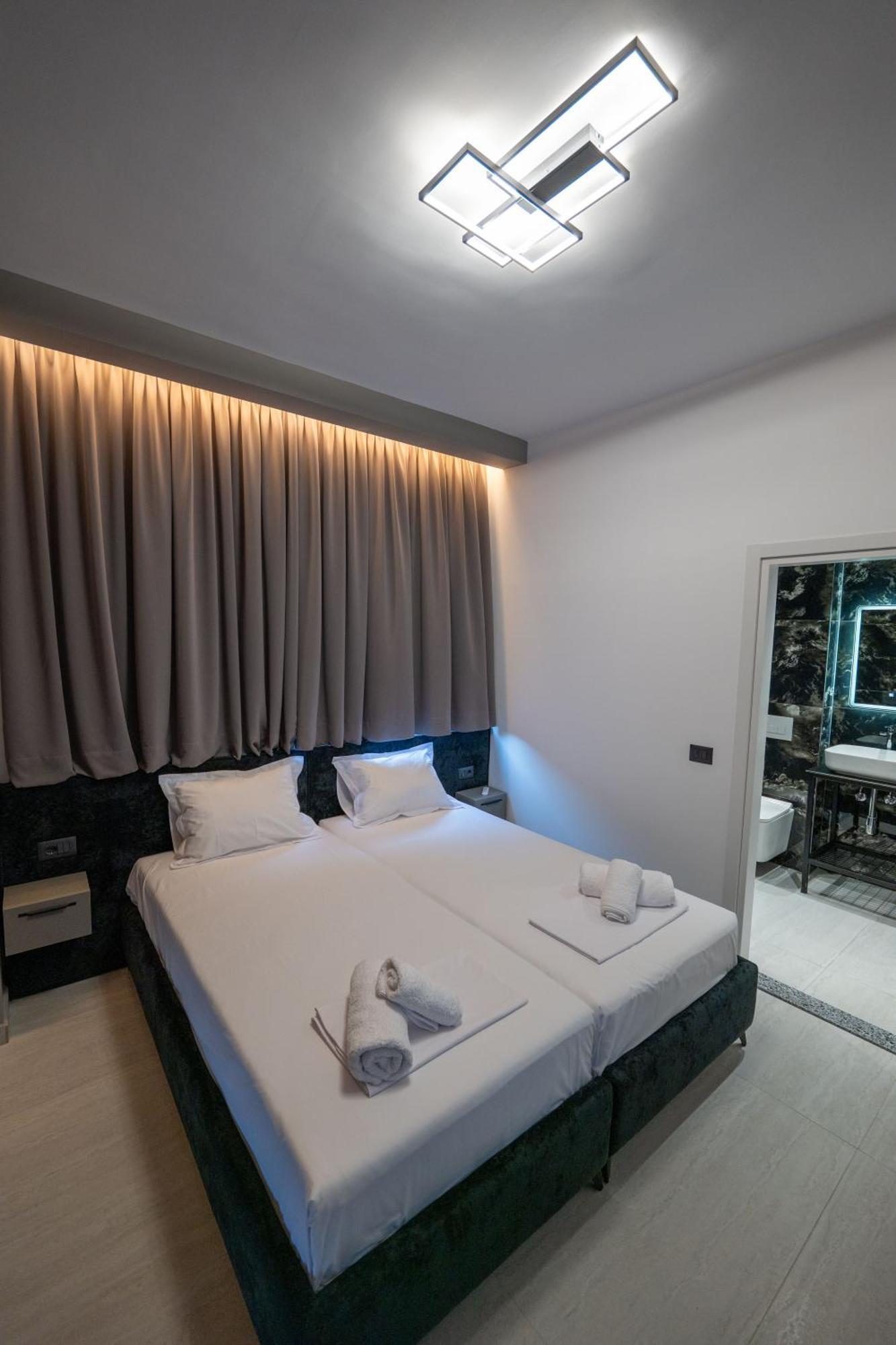 Euphoria Apartments Saranda Szoba fotó